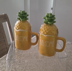 Welcome RAE DUNN Pineapple Mugs w/Topper Lids 🍍